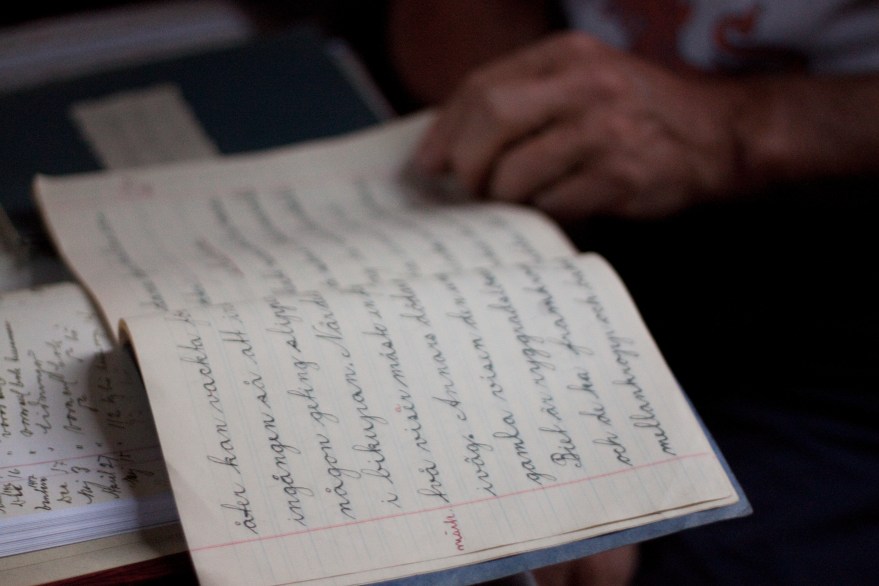 tommie läser (kopia)